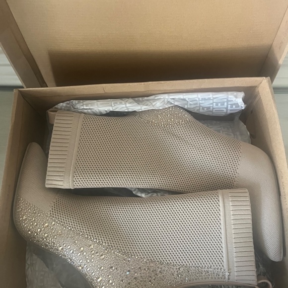 Steve Madden Rhinestone Boots - Picture 4 of 6